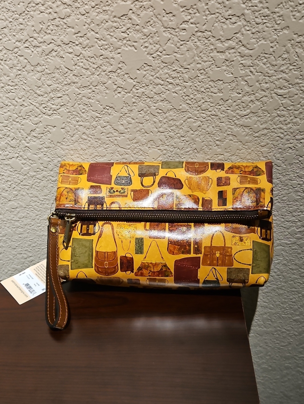 Patricia Nash - Leather Wristlet Purse With Purse Pattern - Valerie